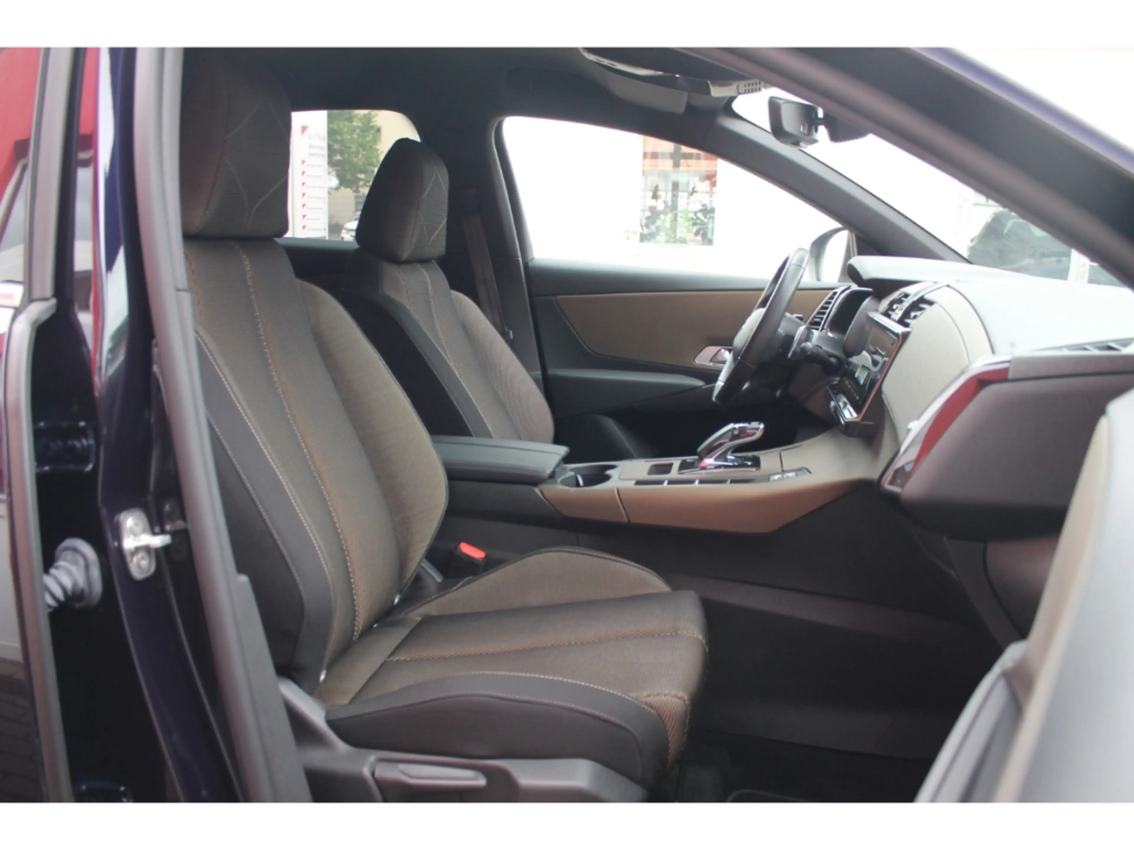DS Automobiles DS 7 Hybrid225 Bastille+ LED Navi Kamera SHz eHk — photo 11