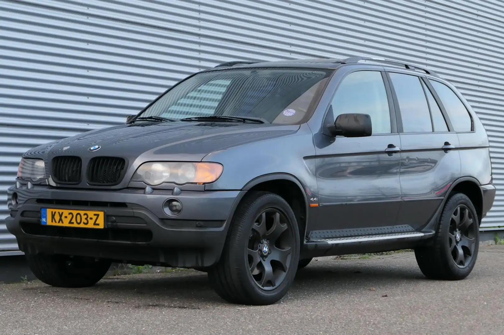BMW X5 4.4i V8 Youngtimer Schuifdak Memory Stoelverwarmin Grey - 1