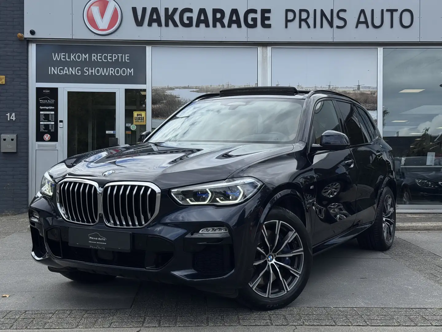 BMW X5 xDrive45e High Executive |PANO|LASER|360CAM|HUD|H/ Noir - 1