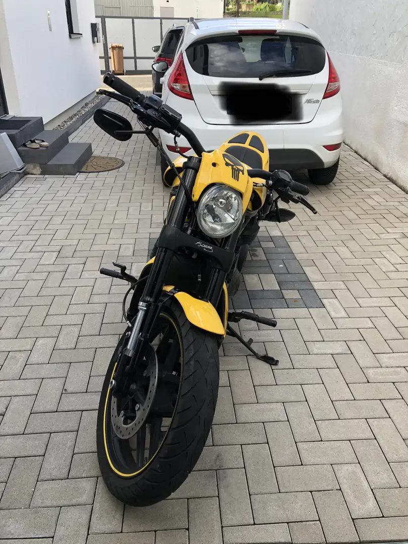 Harley-Davidson VRSC Night Rod Sárga - 2