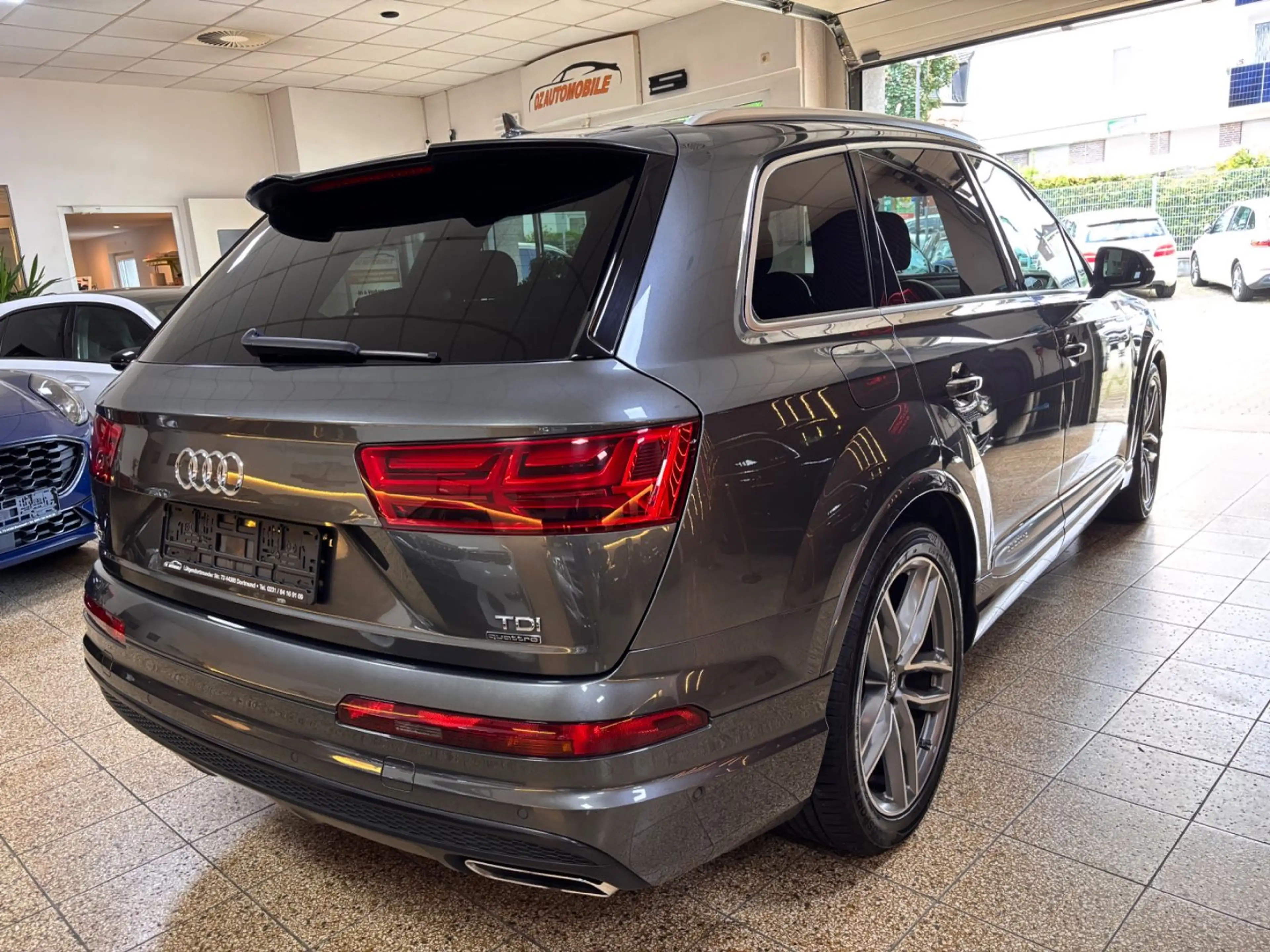 Audi Q7 3.0 TDI quattro 1.Hand — photo 6