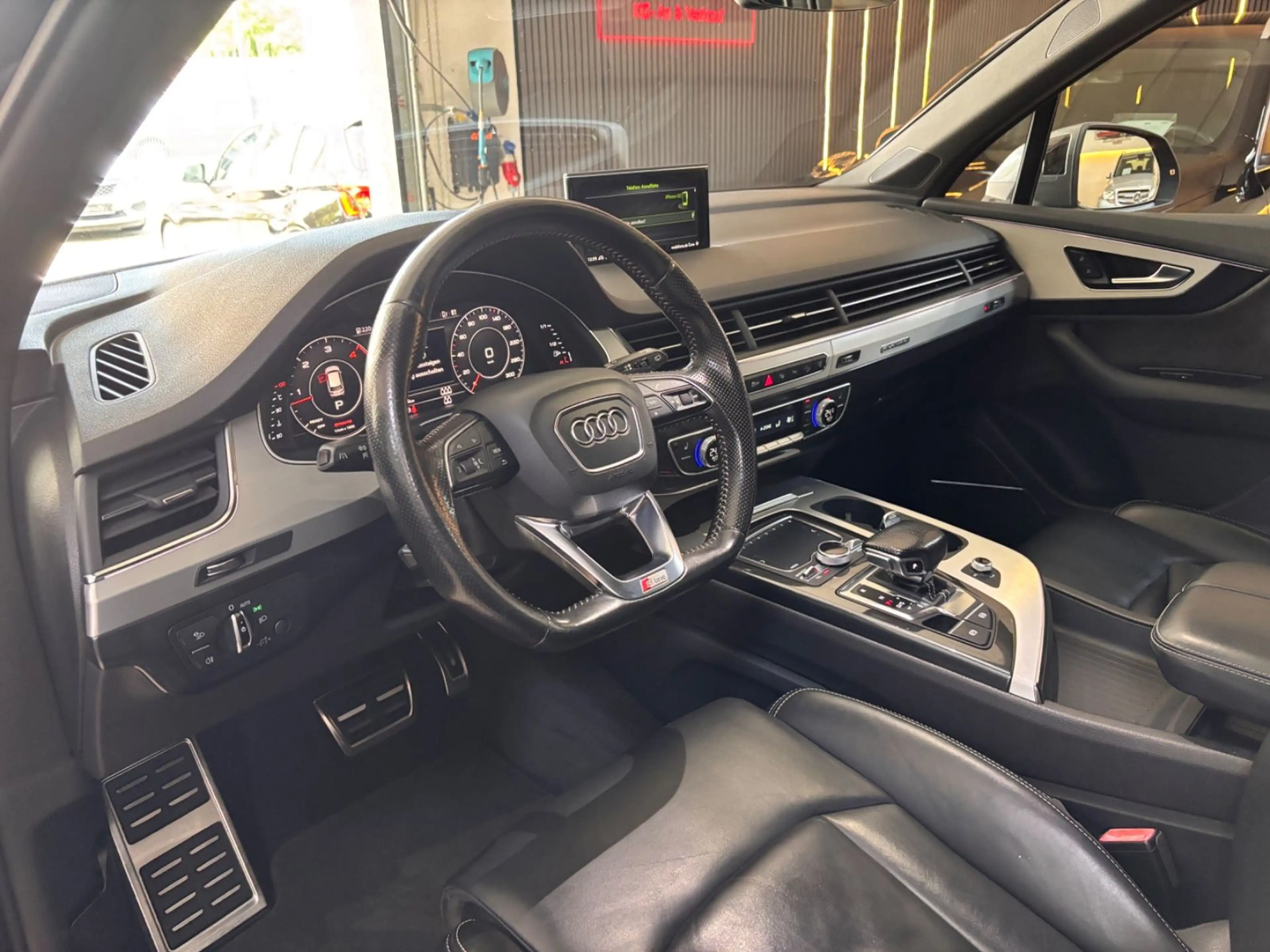 Audi Q7 3.0 TDI quattro 1.Hand — photo 13