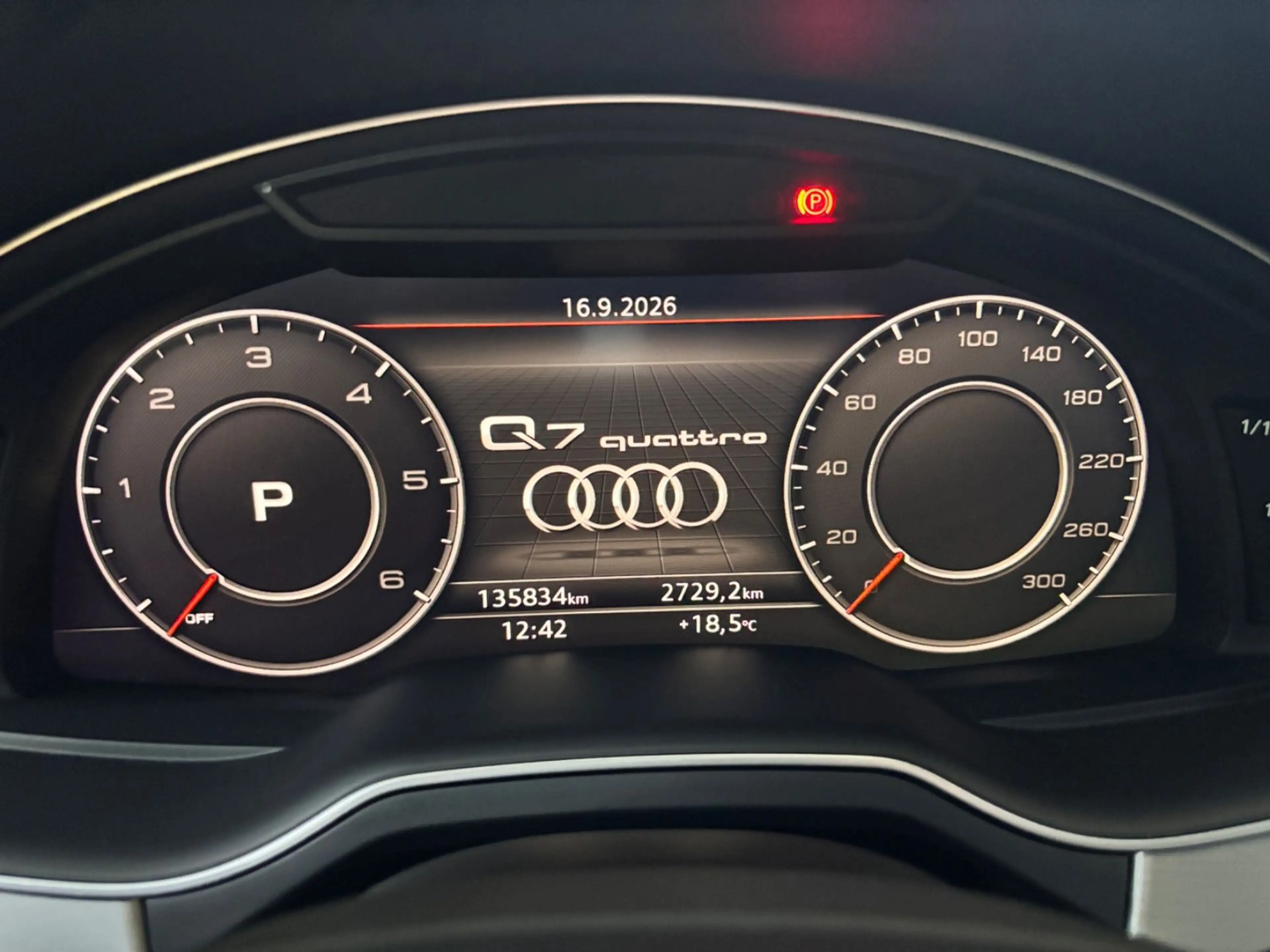 Audi Q7 3.0 TDI quattro 1.Hand — photo 26