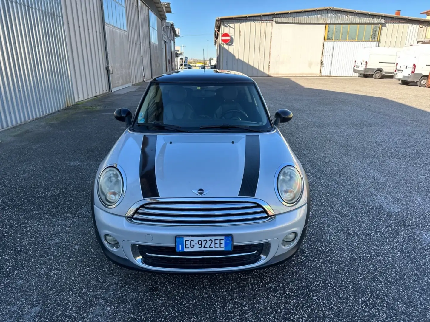 MINI 1.6 16V Cooper D Gri - 1