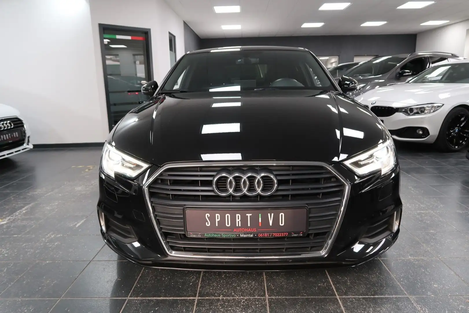 Audi A3 Limousine Sport 1.5TFSI*Bi-Xenon*Navi*Tepomat Noir - 2
