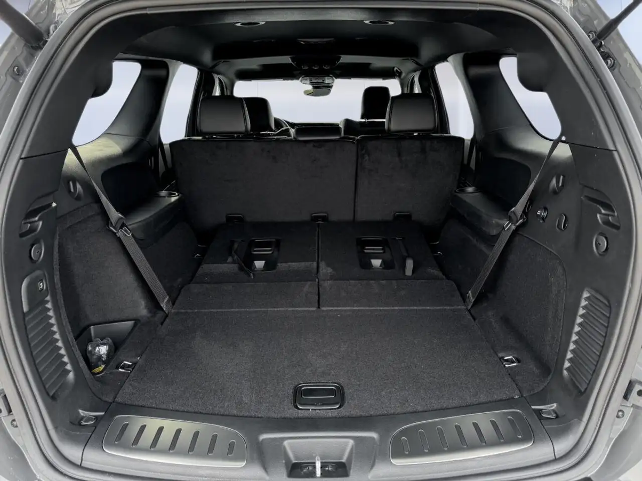 Dodge Durango снимка Dodge Durango