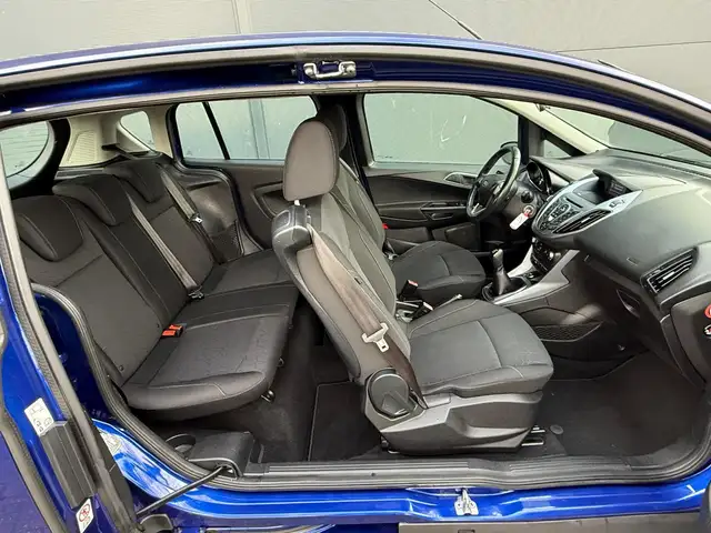 Ford B-Max view 12
