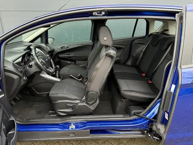 Ford B-Max view 9