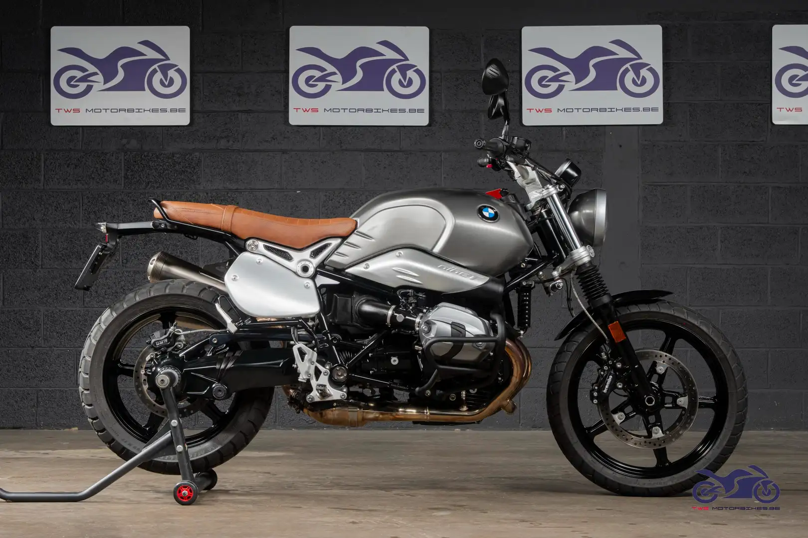 BMW R nineT Scrambler Grijs - 1