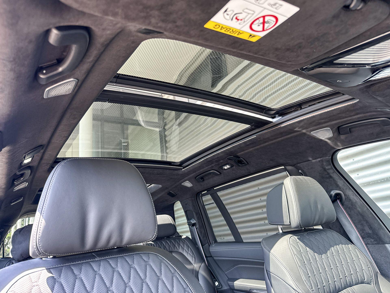 BMW X7 xDrive40i — photo 7