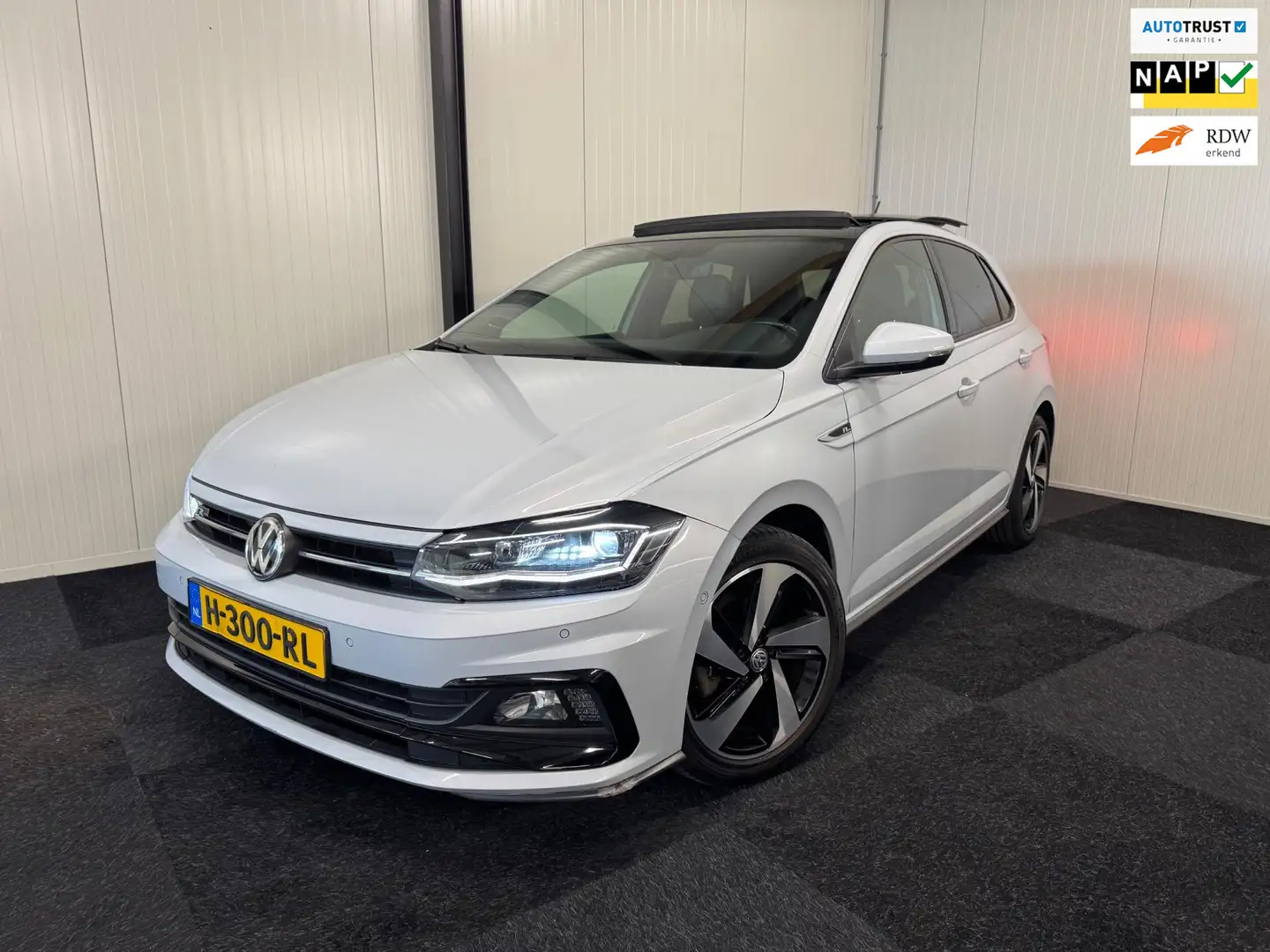 Volkswagen Polo 1.5 TSI R-line 2020 150PK VIRTUAL/BEATS/PANO/DSG/K Weiß - 1