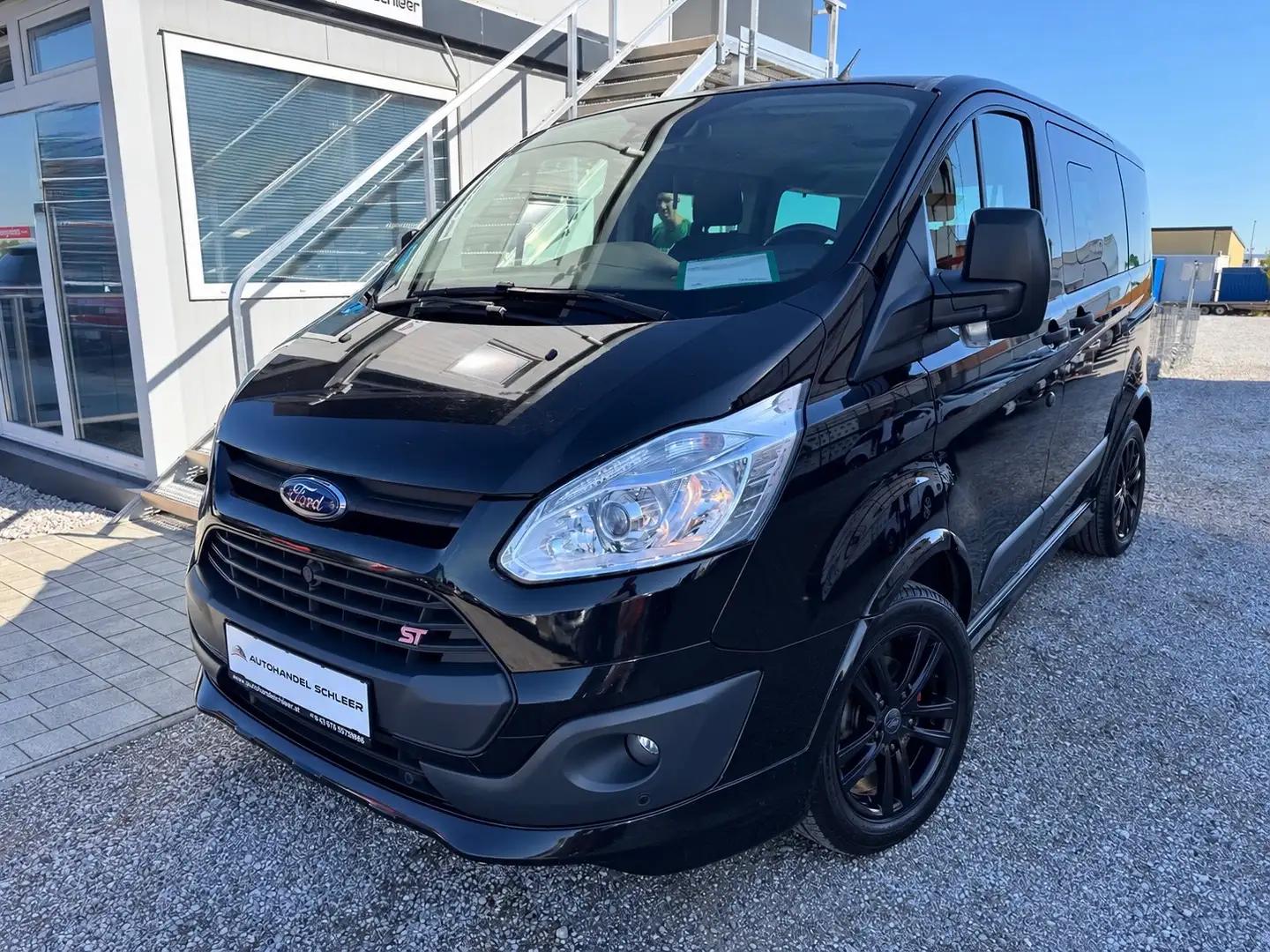 Ford Tourneo Custom 2.0 TDCI 310 L1 AMBIENTE , 1 BESITZER !!! Schwarz - 1