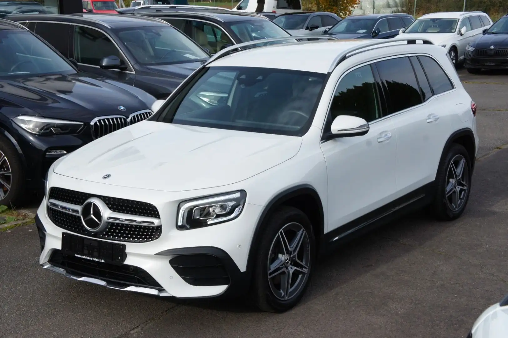 Mercedes-Benz GLB 220 d 4M AMG Line*AHK*ACC*APP*DAB*LED*NAV Argent - 1