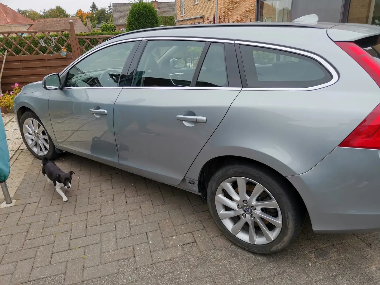 Volvo V60 D3 Momentum - 1