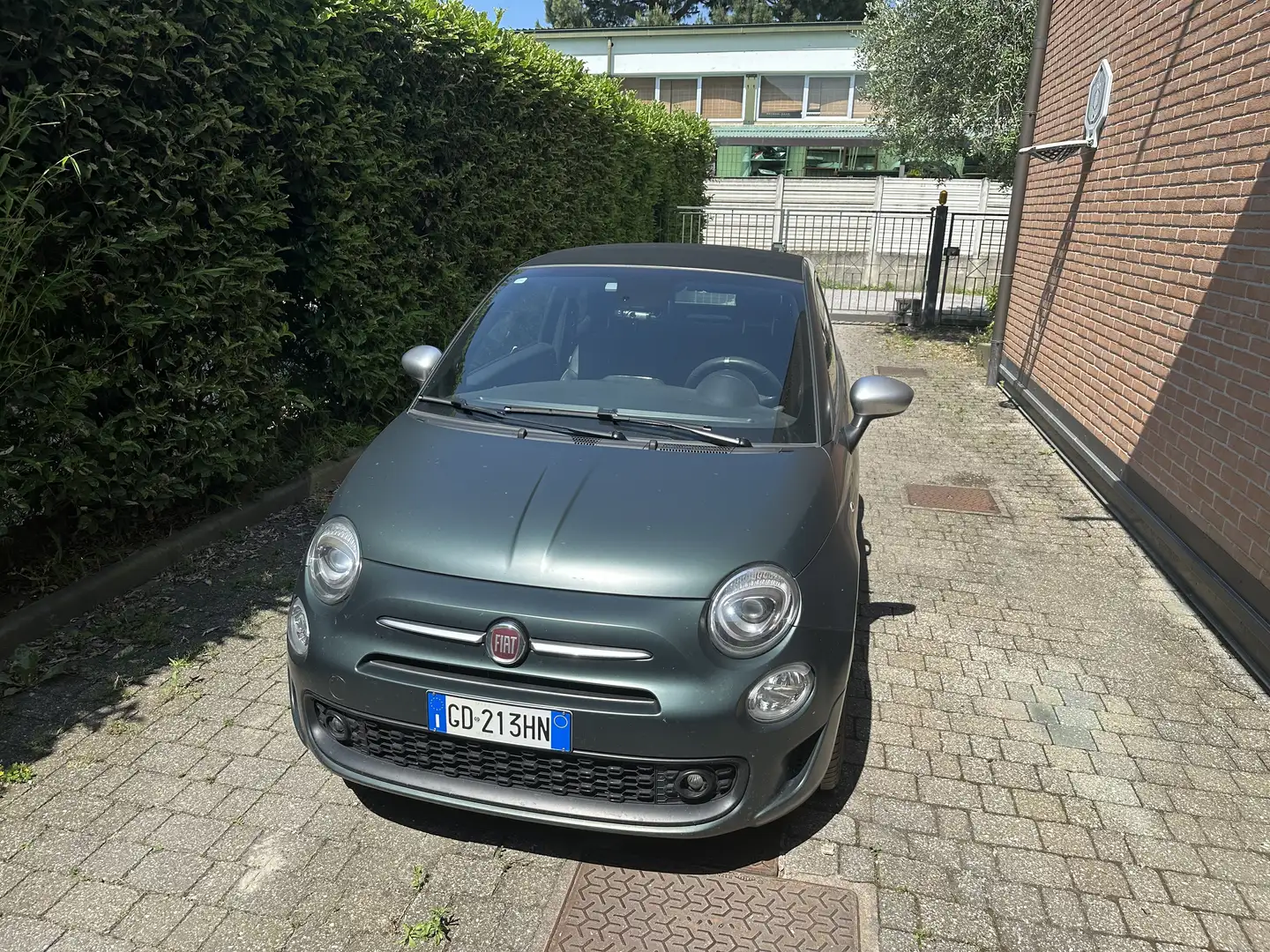 Fiat 500C 1.0 hybrid Rockstar 70cv - 1