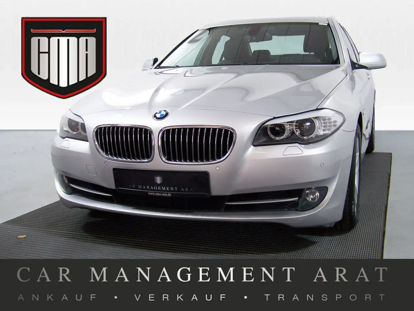 BMW 523 523i LEDER+NAVI+PDC+BI-XEN+AMBIEN+SCHIEBD+TEMP+ Silber - 1