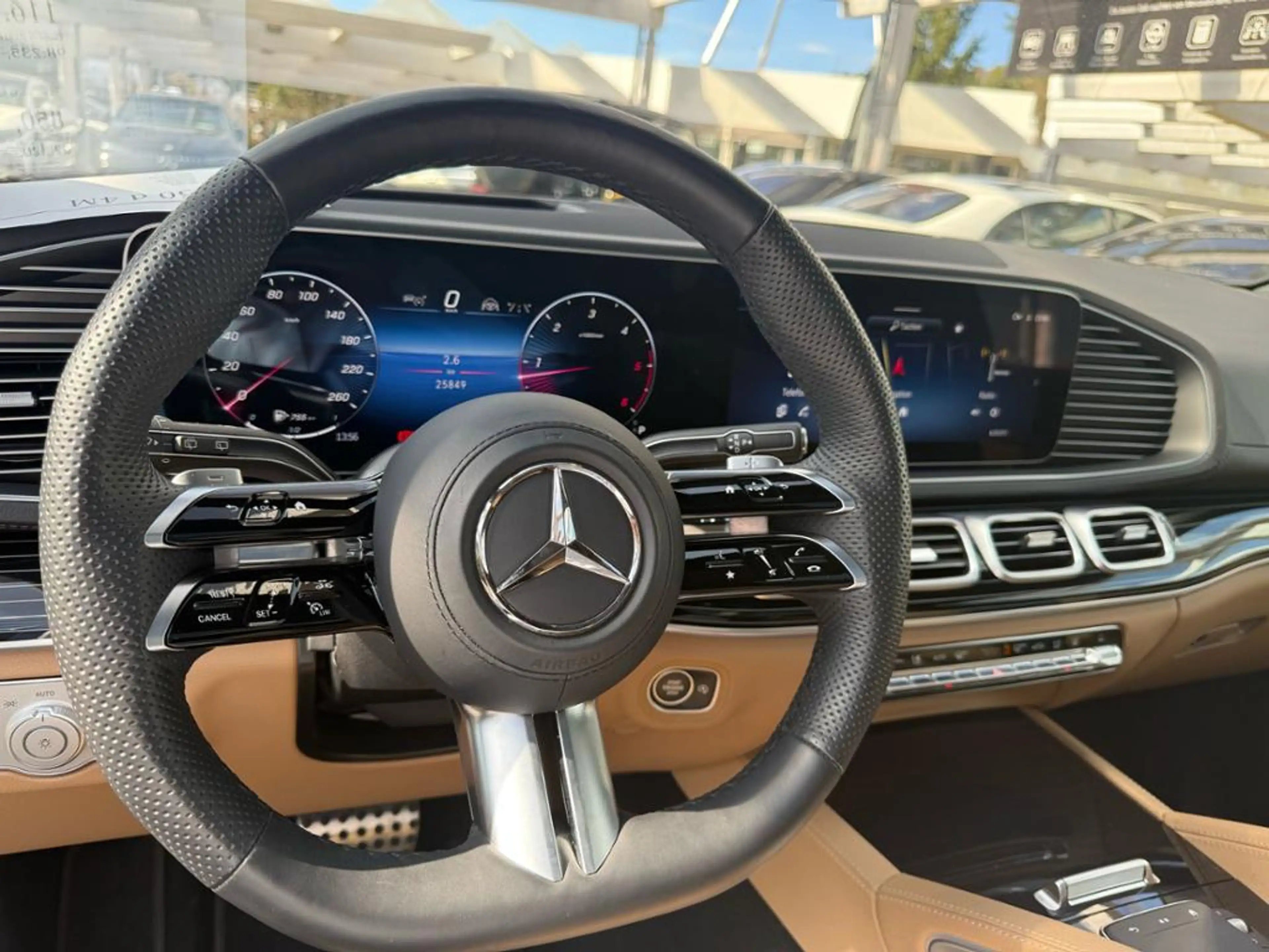 Mercedes-Benz GLS 450 d 4M AMG Sport Distr AHK Pano 7 Sitze Sitzkl — photo 11