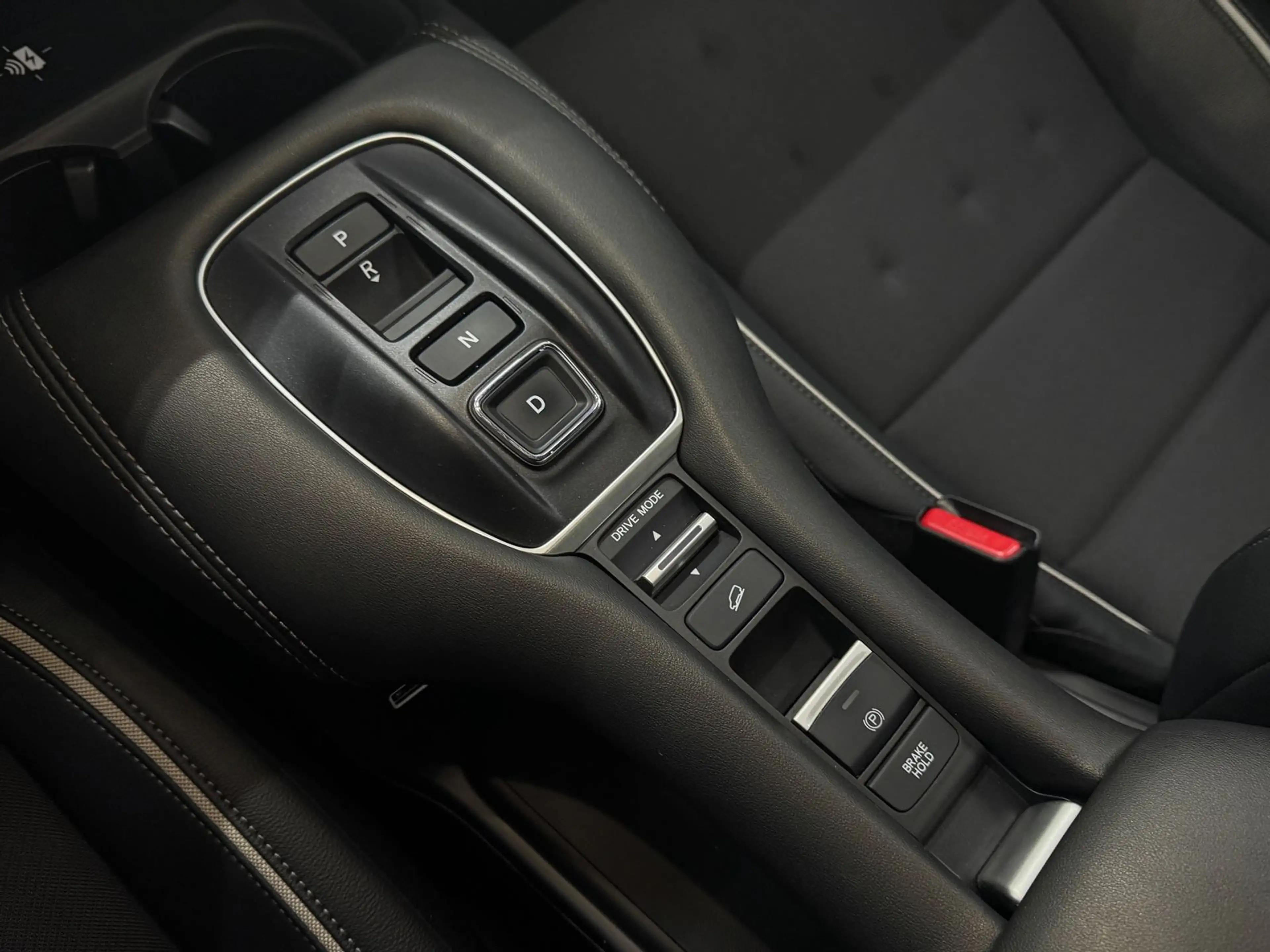 Honda ZR-V e:HEV Sport 1.HD/LED/CARPLAY/U-FREI/TOP! — photo 15
