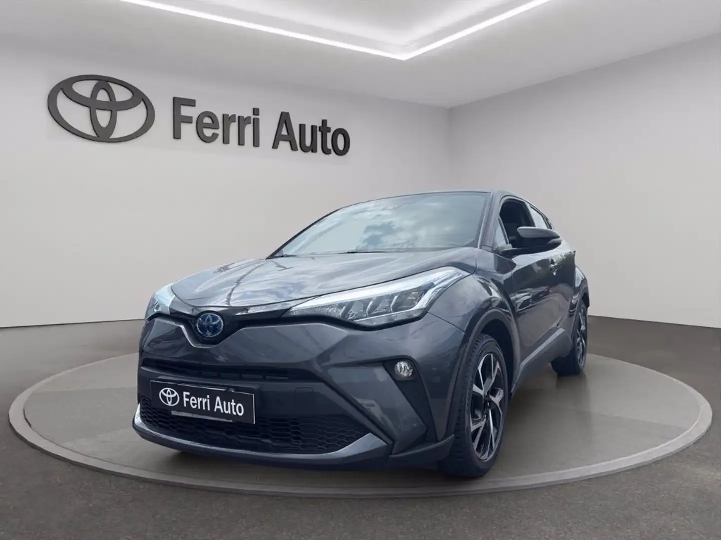 Toyota C-HR 1.8h trend e-cvt Gris - 1