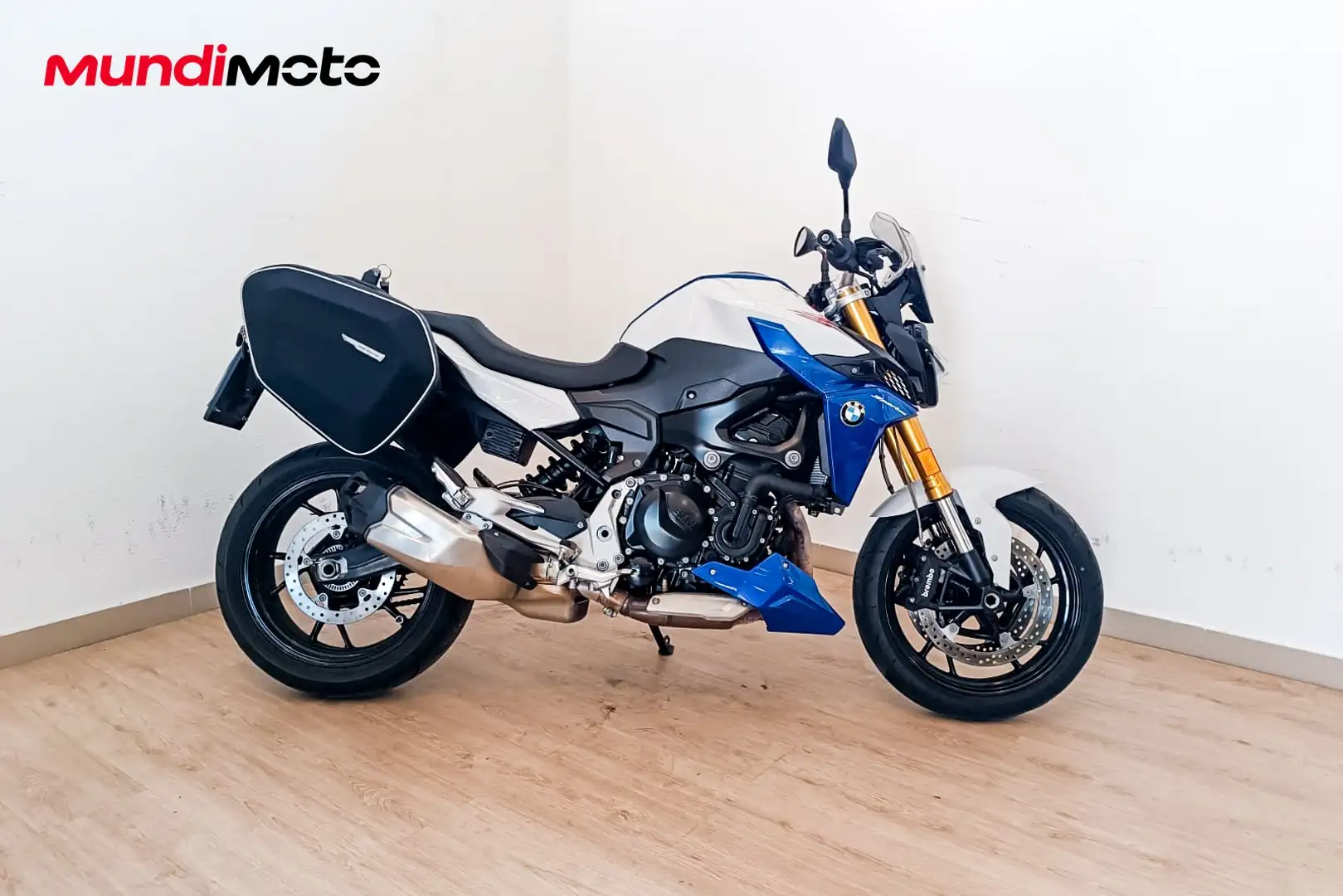 BMW F 900 R - 1
