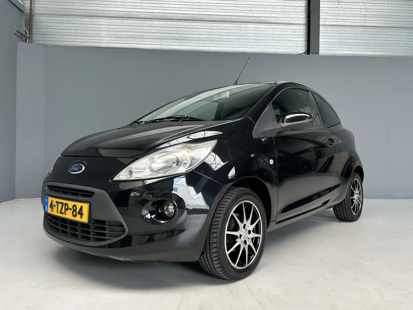 Ford Ka/Ka+ 1.2 Titanium Airco|Nwe Riem Чорний - 1