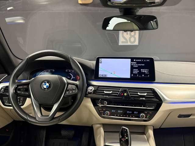 BMW 520 — photo 9