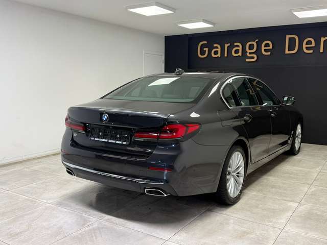 BMW 520 — photo 7