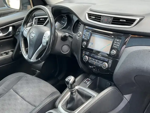 Nissan Qashqai view 3