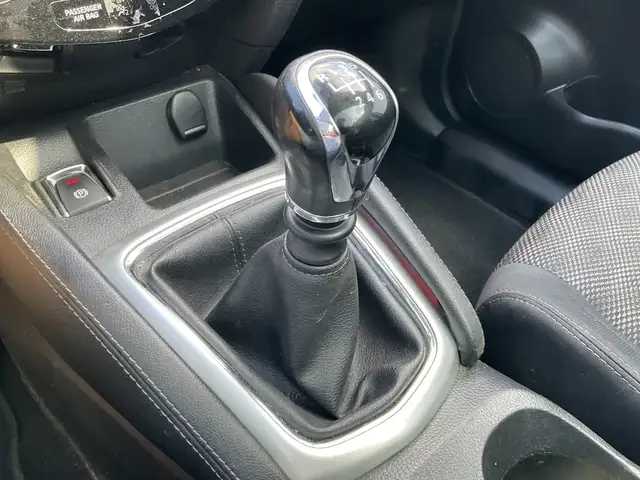 Nissan Qashqai view 23