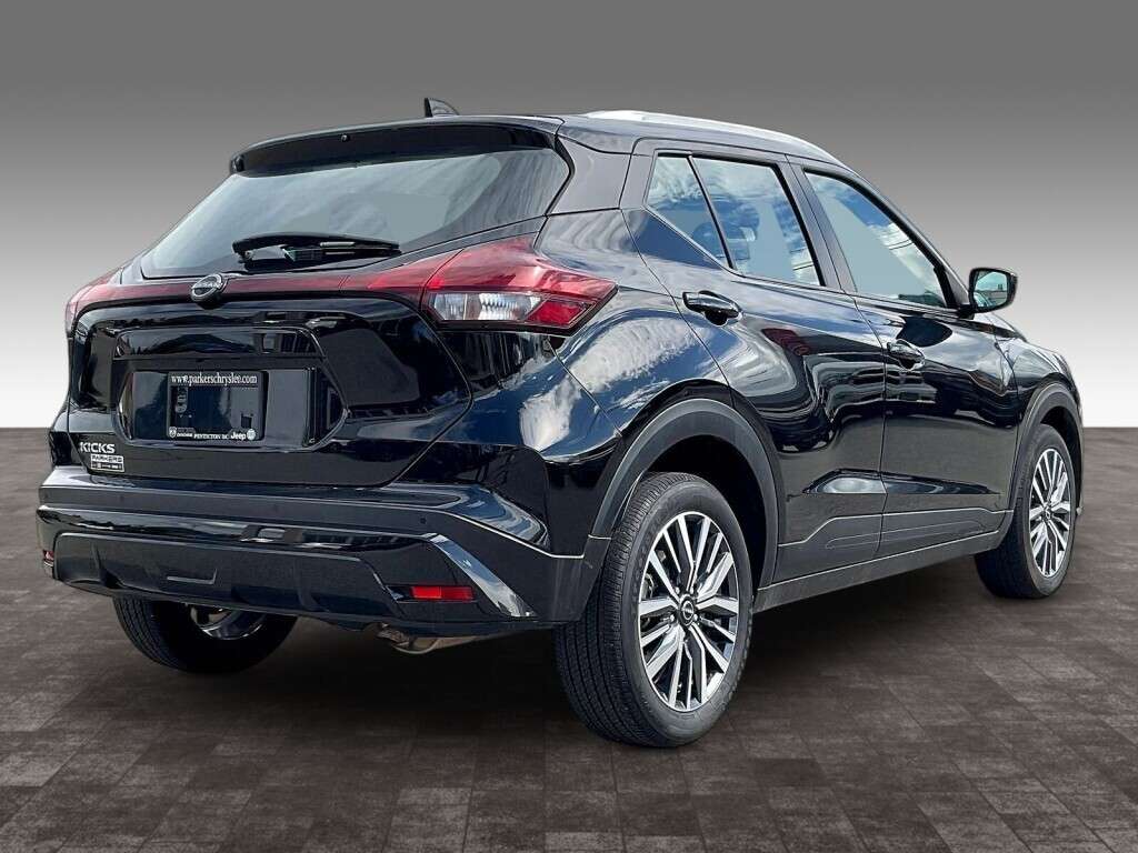 2025 Nissan Kicks SV — снимка 1