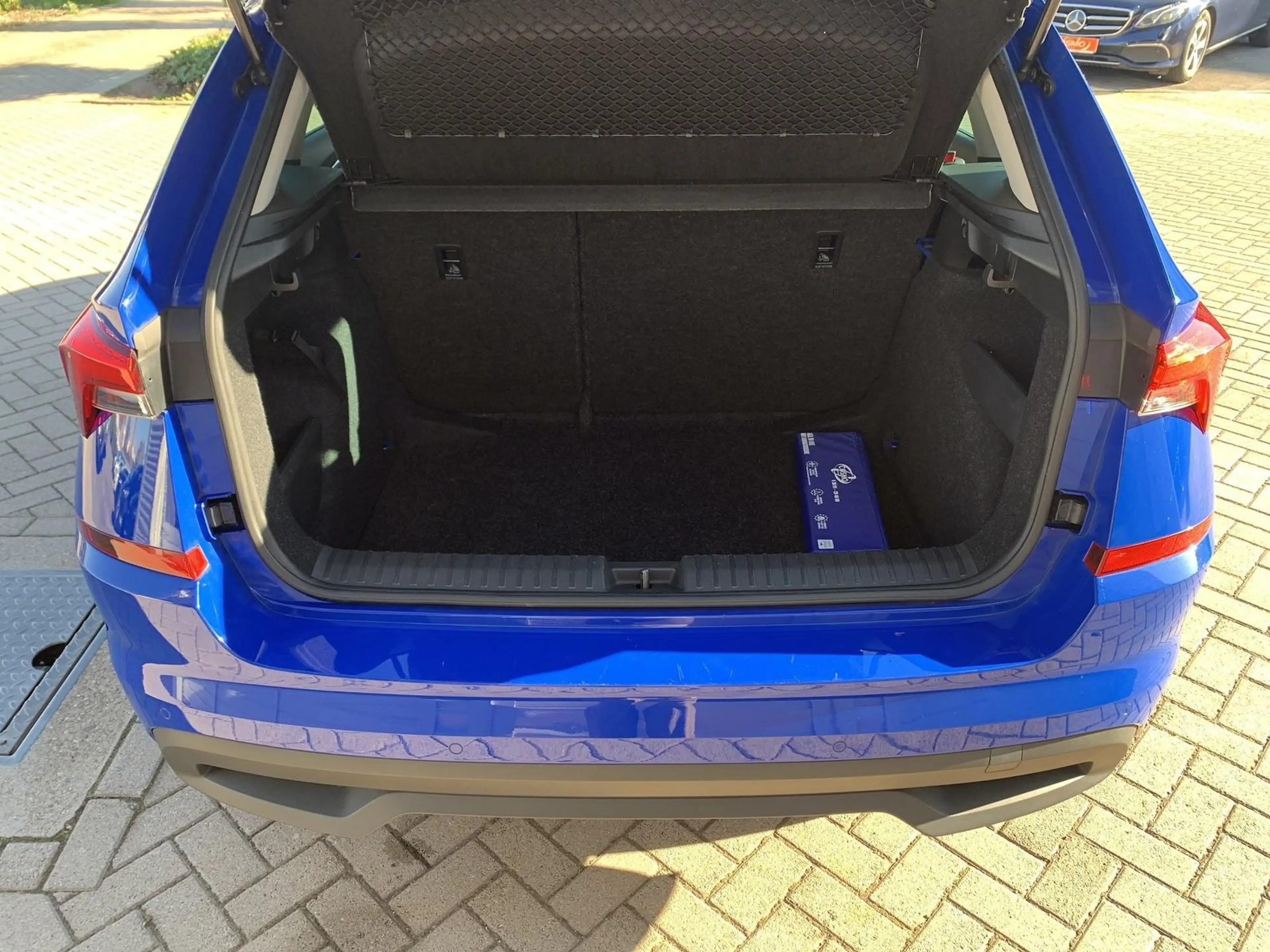Skoda Kamiq 1.5TSI Blackline Klimaaut+Kamera+ACC+LM — photo 6