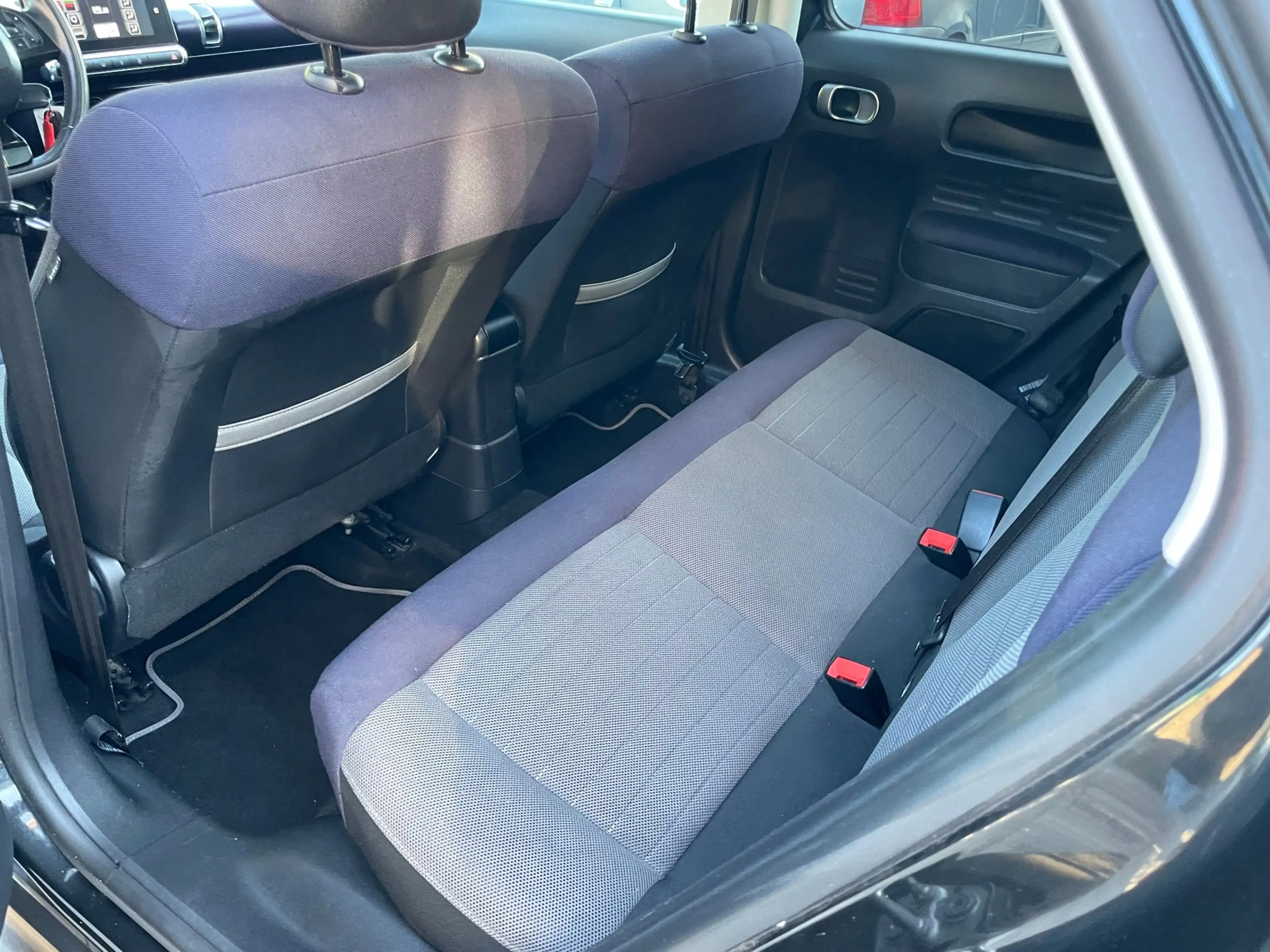 Citroen C4 Cactus 1.2 PureTech Shine 3e Eigenaar! Airco NAP APK — photo 9