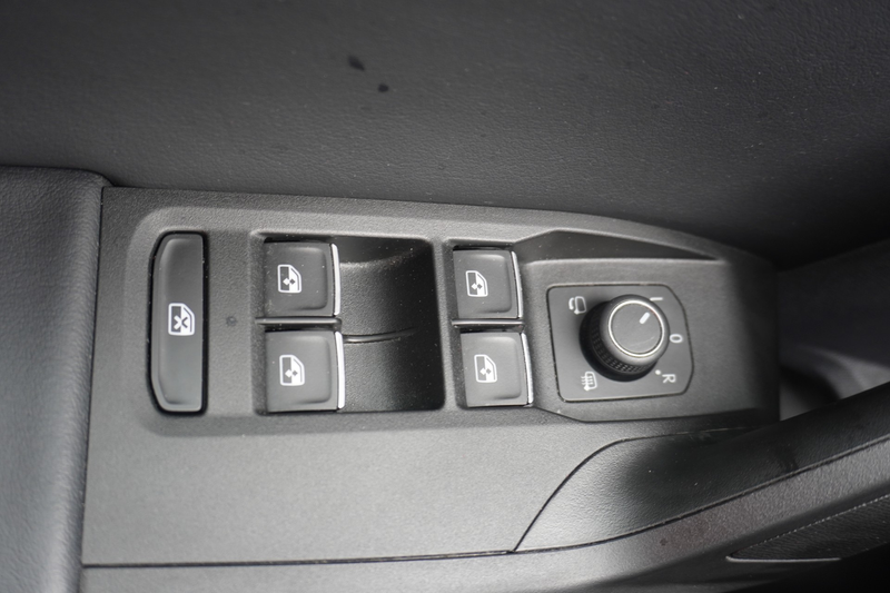 SEAT Leon ST 1.5 TSI FR LED Navi Sitzheizung — photo 21