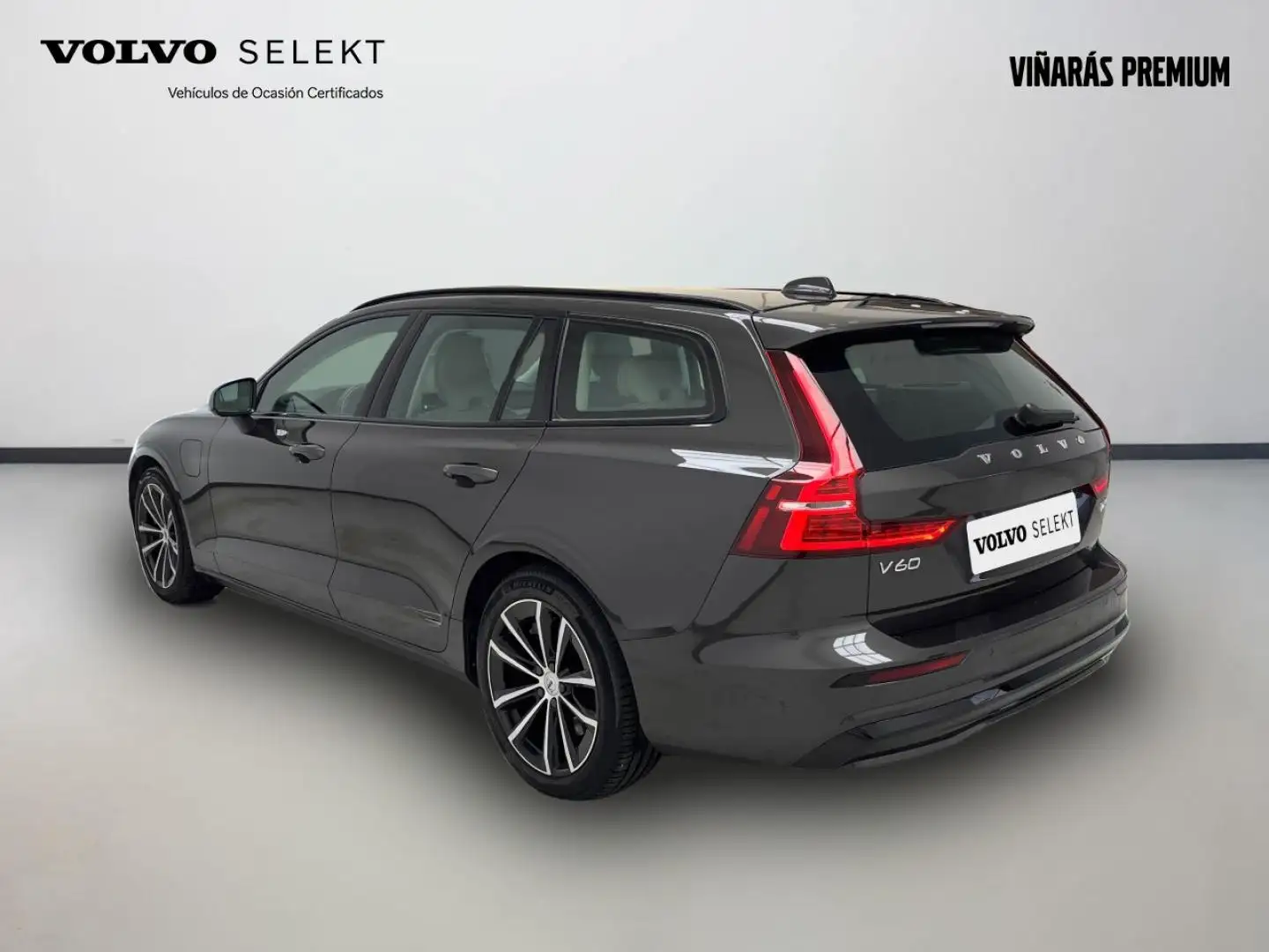 Volvo V60 2.0 T6 AWD Recharge Plus Dark Auto Gris - 2