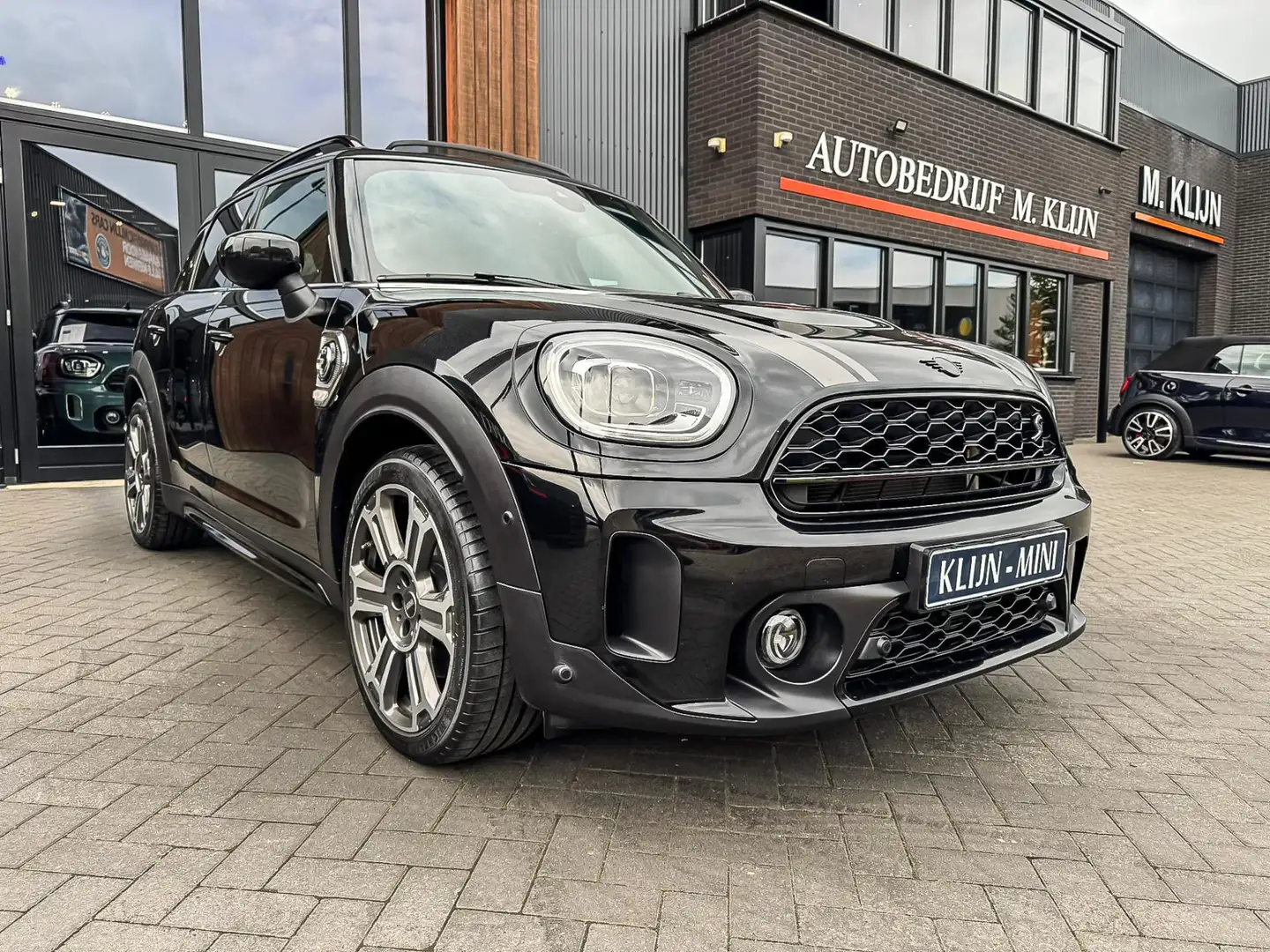 MINI Cooper SE Countryman Mini 2.0 ALL4 MINI Yours 220Pk/Lounge Leer/Memory/ Negro - 1
