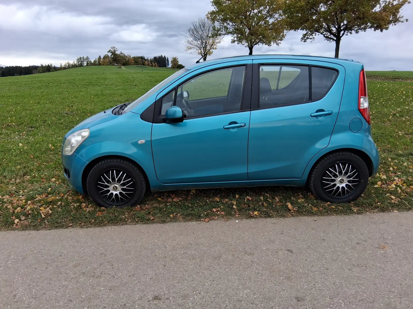 Suzuki Splash 1.2 TÜV Bremsen Neu 4-Zylinder Motor Top Blau - 1