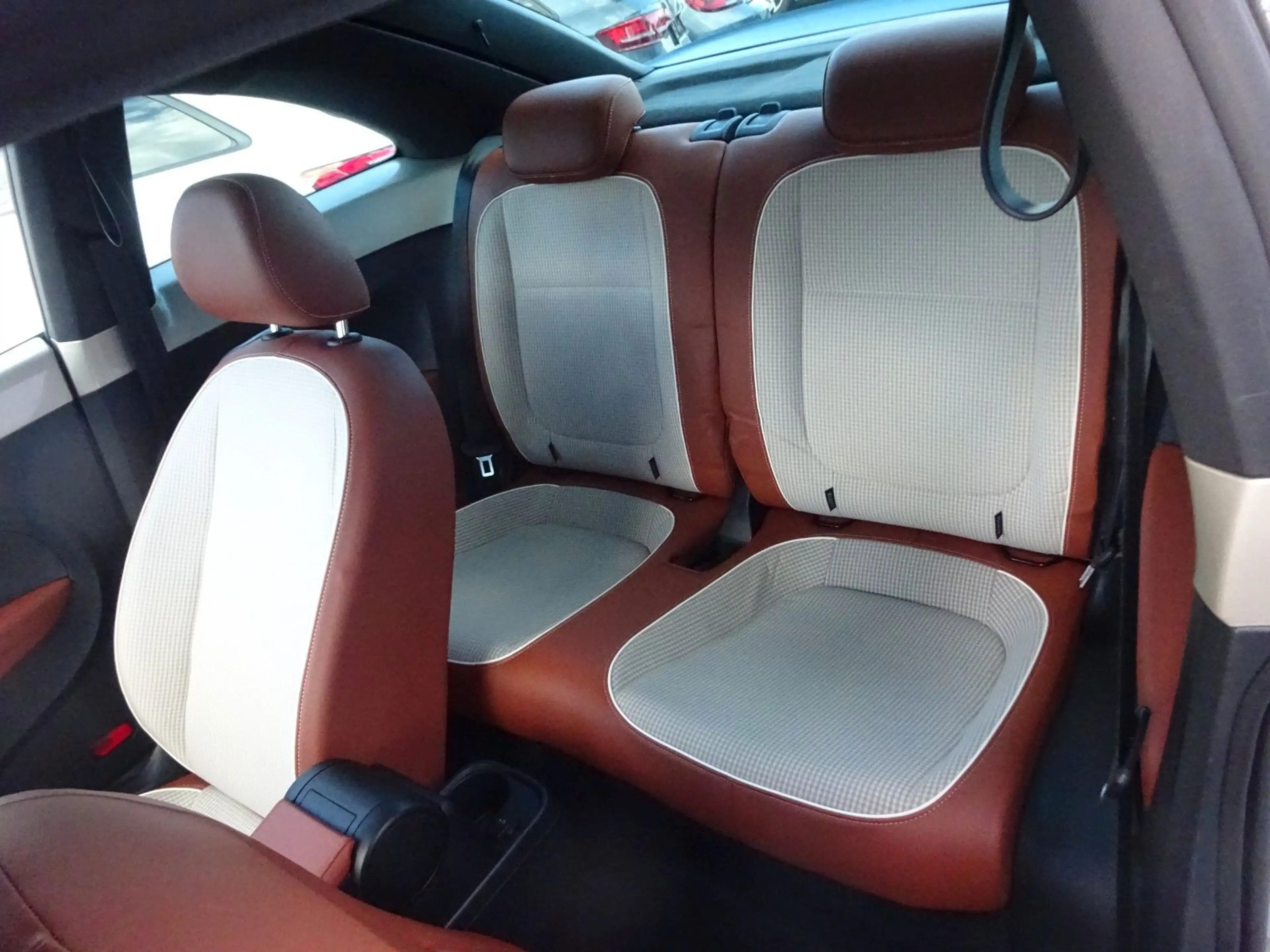 Volkswagen Beetle Lim. Cup BMT/NAVI — photo 12