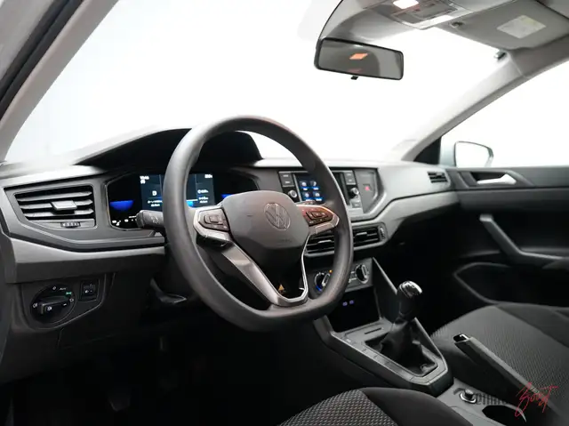 Volkswagen Polo view 15