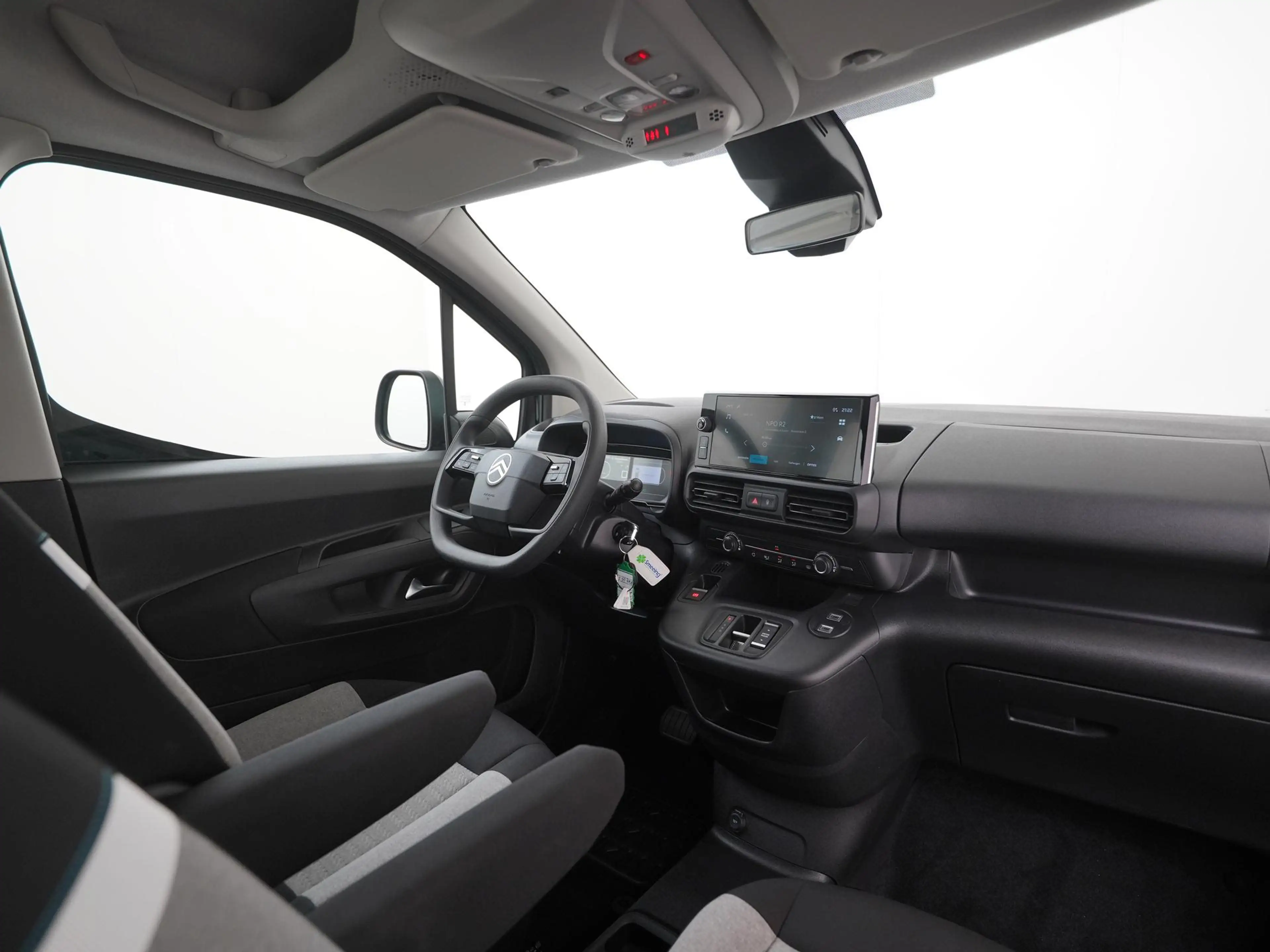 Citroen Berlingo ë-Berlingo Feel 50 kWh | 3 Fase | Carplay | 5 pers — photo 2