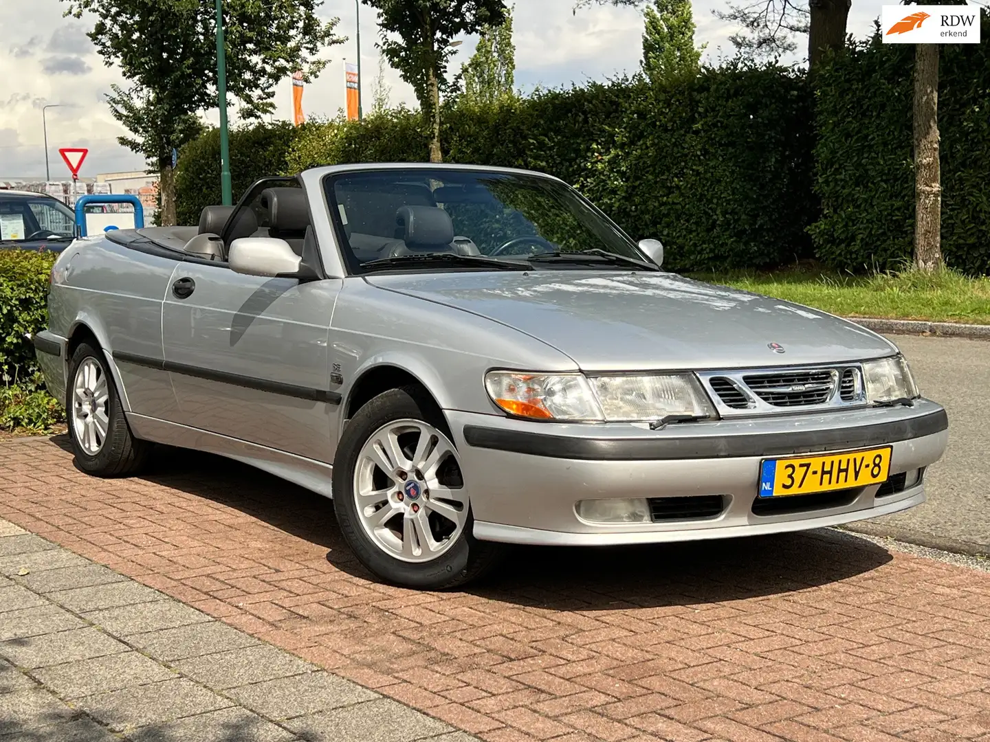 Saab 9-3 Cabrio 2.0 Turbo Aero *Youngtimer met karakter! Grijs - 1