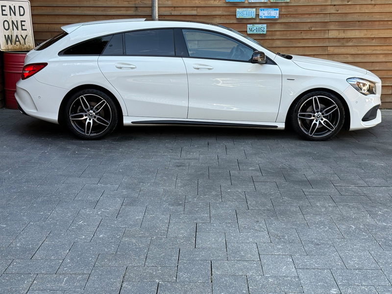 Mercedes-Benz CLA 180 Edition AMG Pano — photo 14