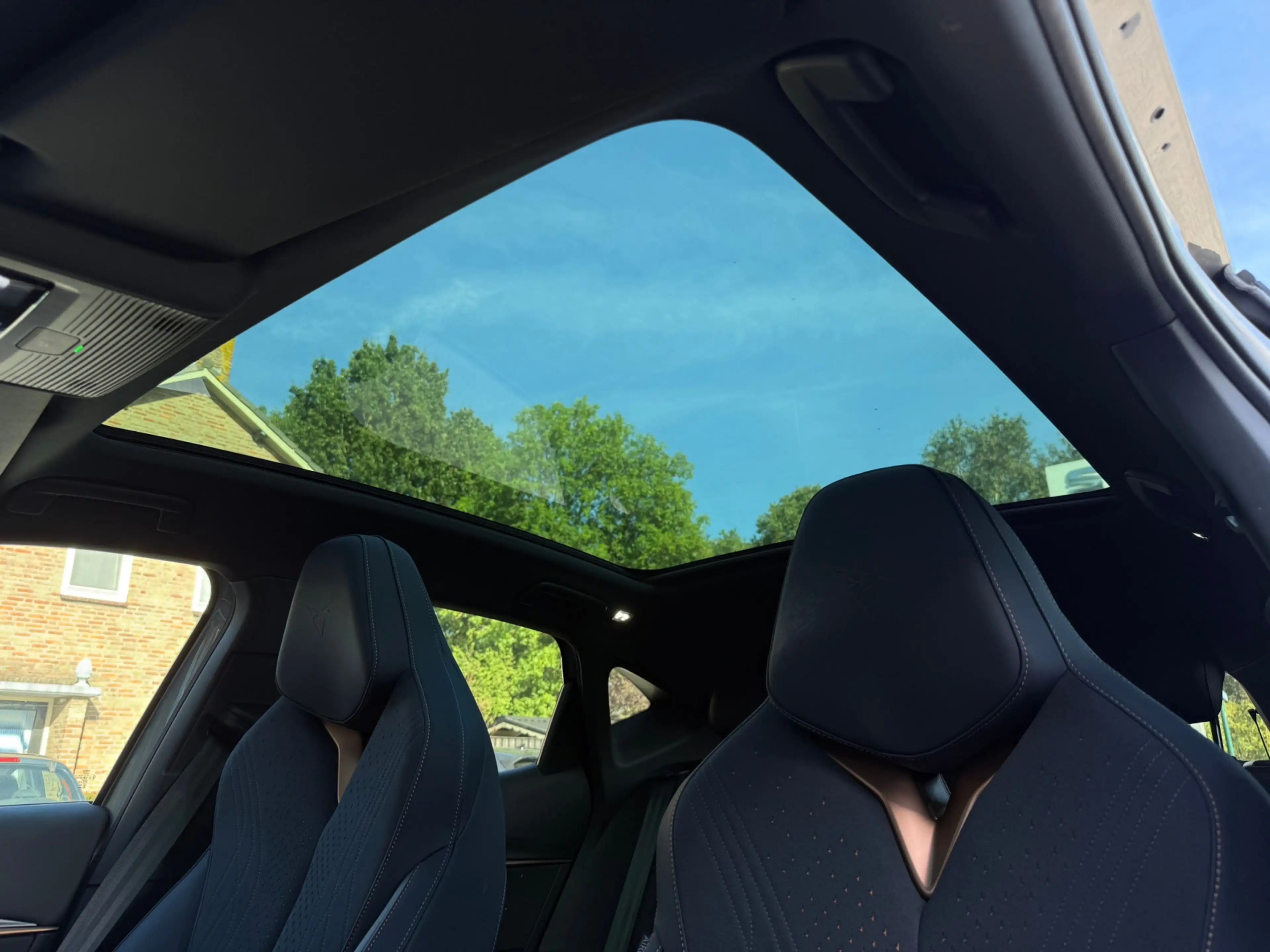 CUPRA Tavascan VZ Adrenaline 82 kWh | sennheister | HUD | pano | — photo 20