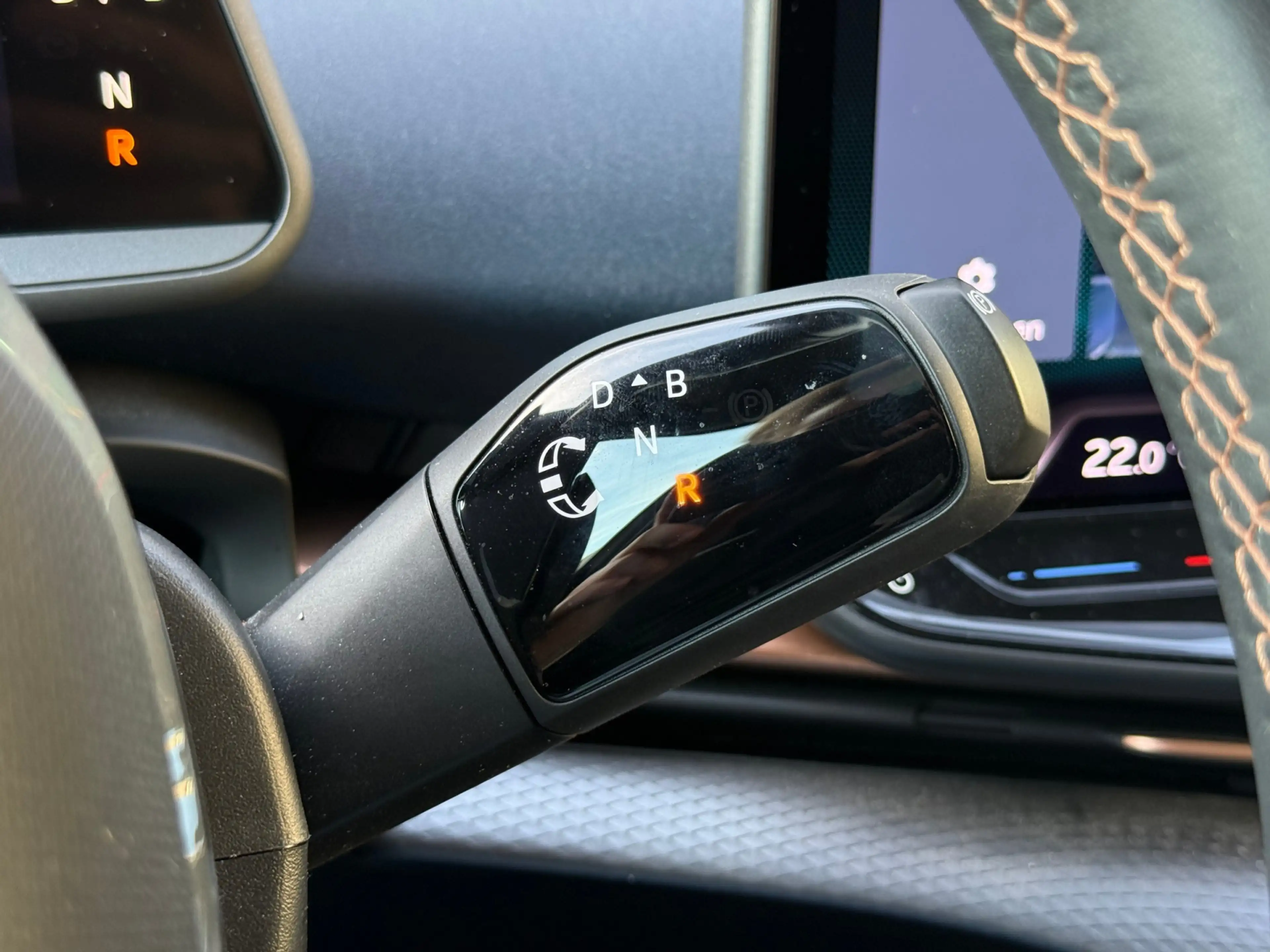 CUPRA Tavascan VZ Adrenaline 82 kWh | sennheister | HUD | pano | — photo 24