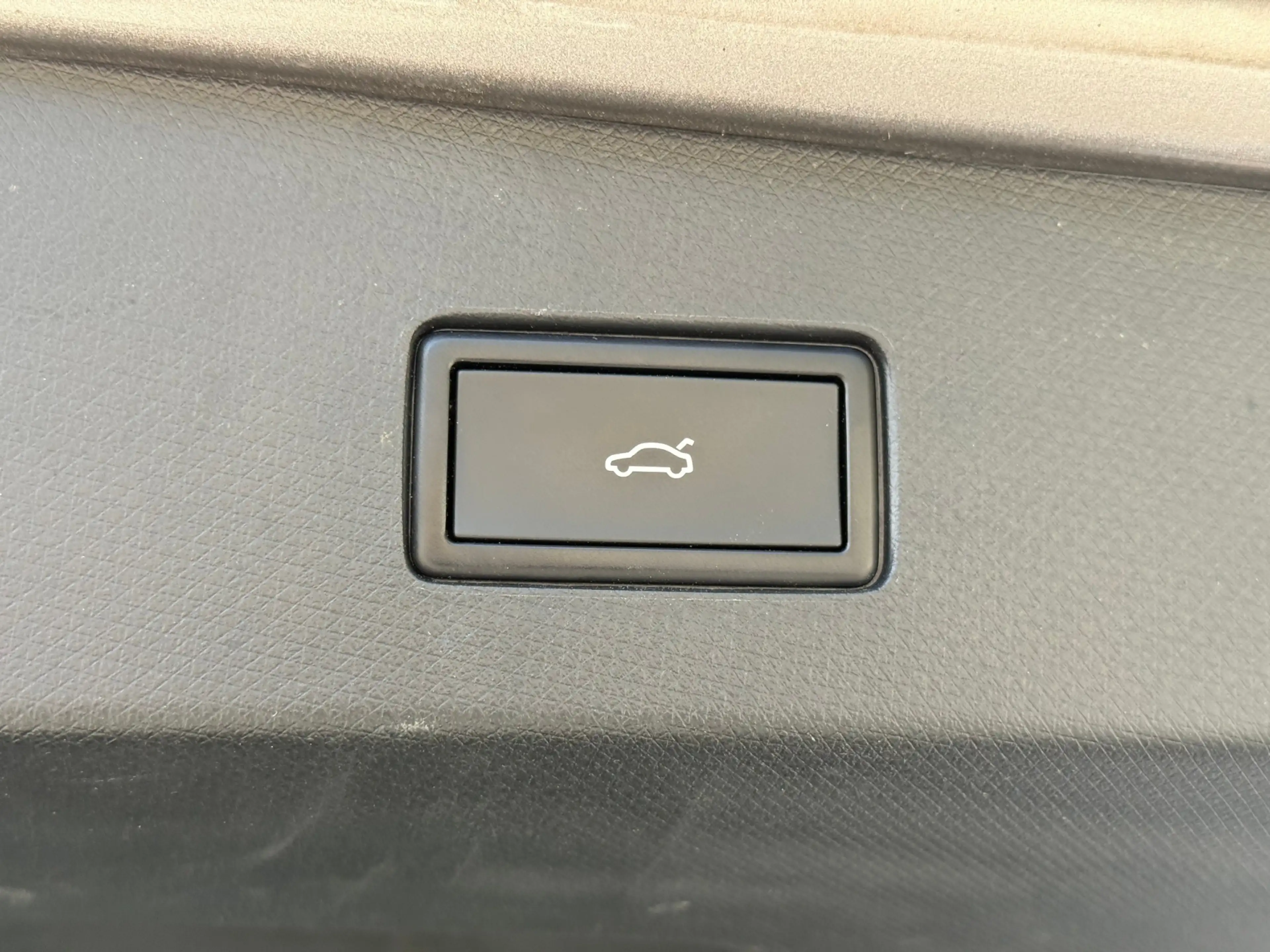 CUPRA Tavascan VZ Adrenaline 82 kWh | sennheister | HUD | pano | — photo 10