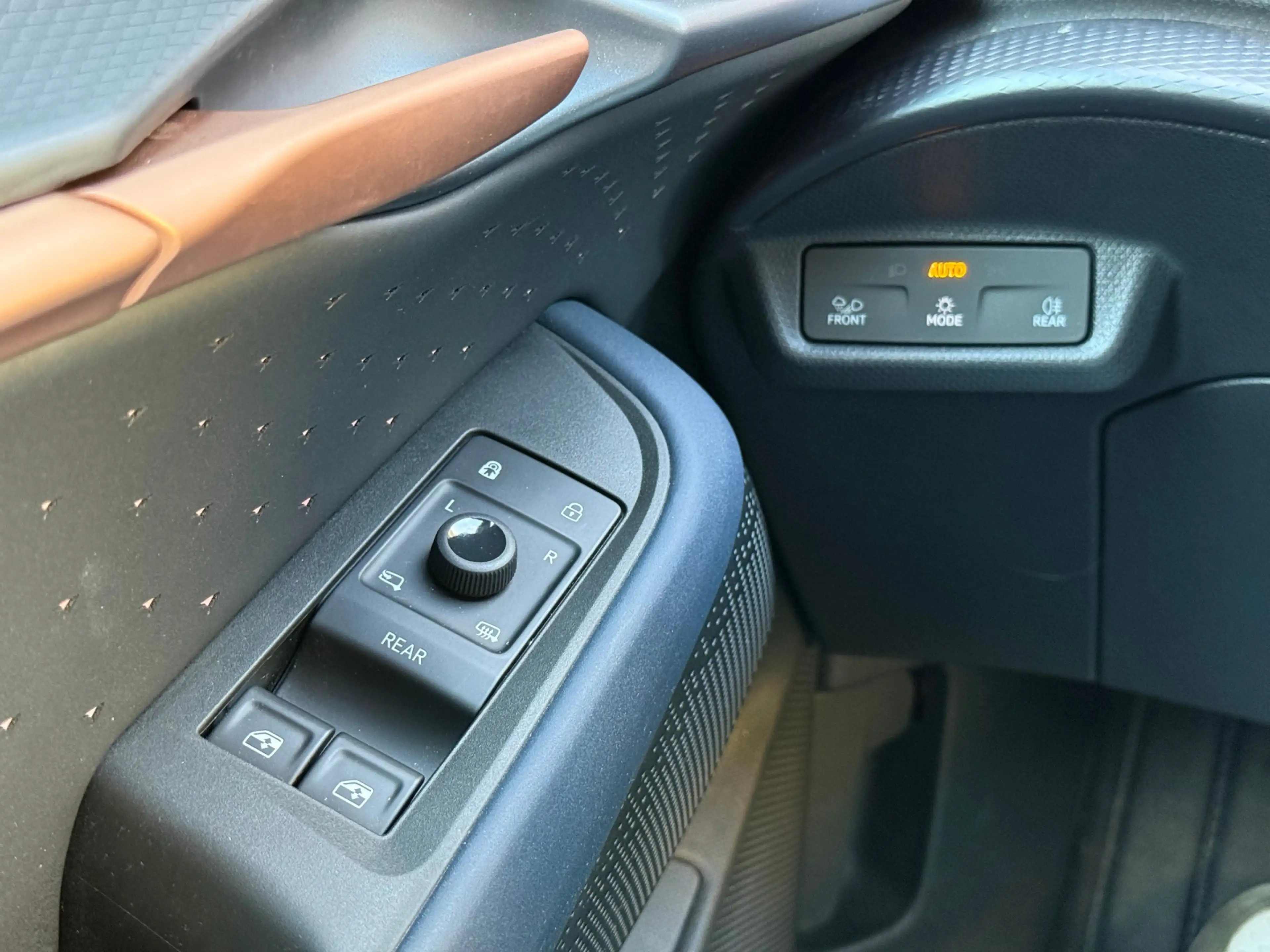 CUPRA Tavascan VZ Adrenaline 82 kWh | sennheister | HUD | pano | — photo 16