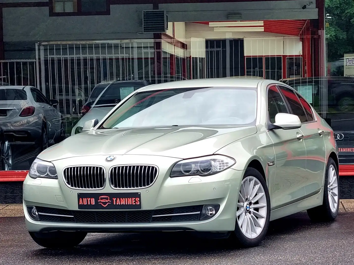 BMW 520 d Luxury / Boite auto / Cuir / Xenon / 184 CV Beżowy - 1