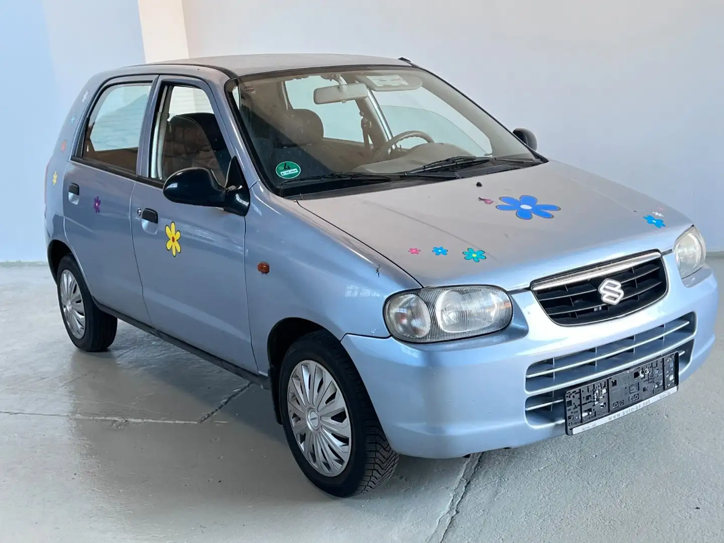Suzuki Alto Club *Automatik* Grau - 2