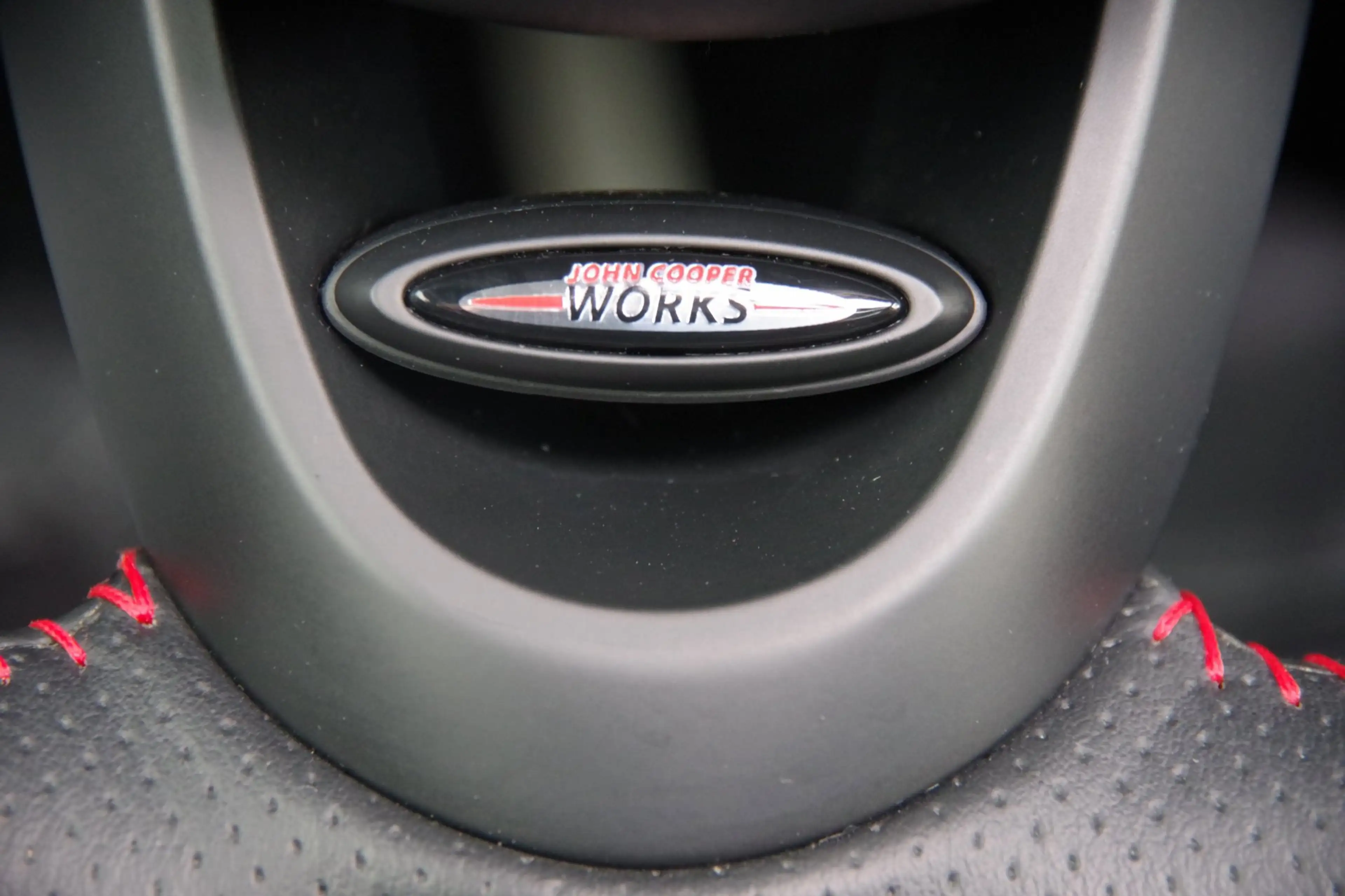 MINI Cooper S Clubman 2.0 Chili Serious Business JCW Pakket — photo 21