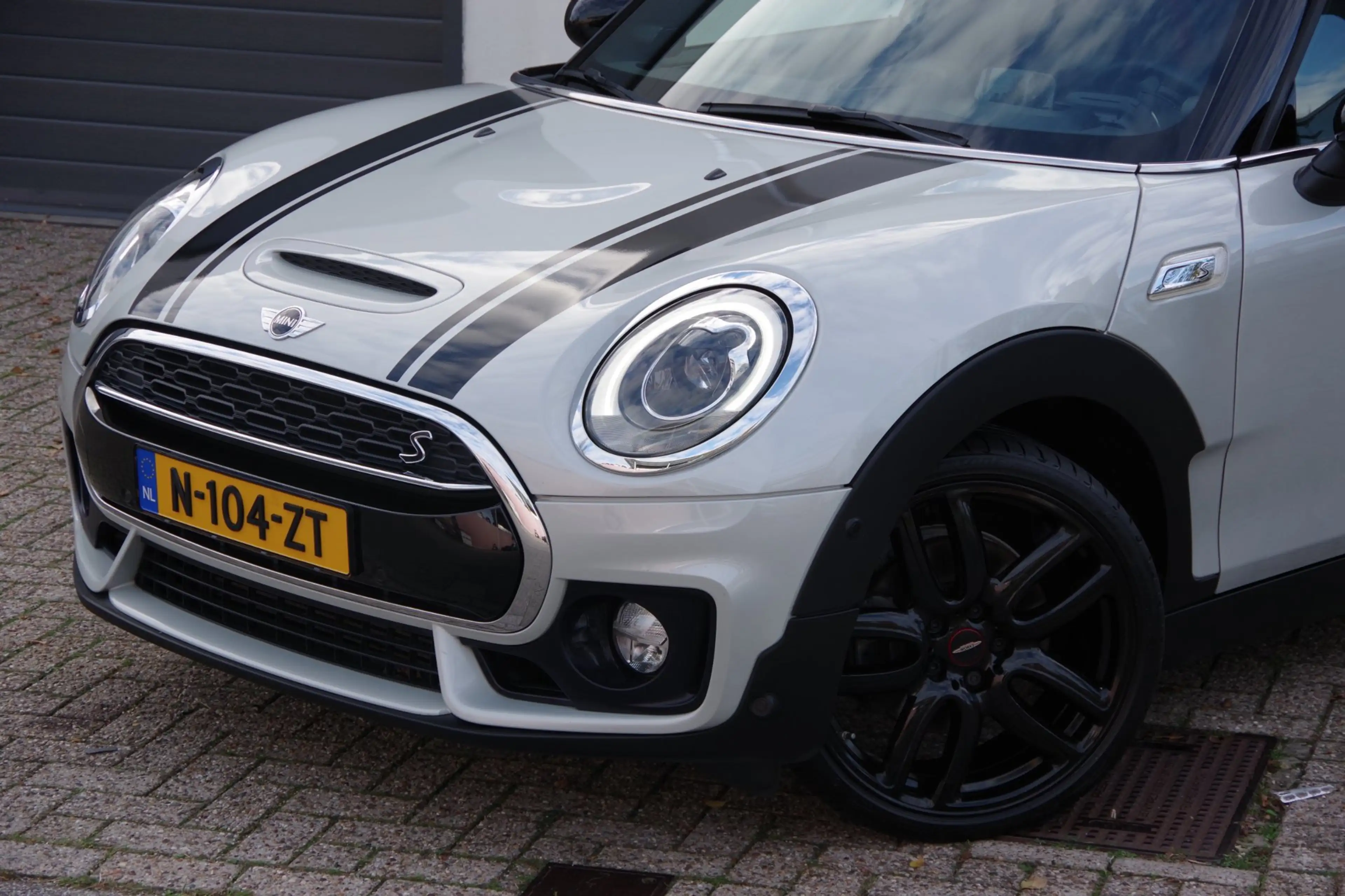 MINI Cooper S Clubman 2.0 Chili Serious Business JCW Pakket — photo 46