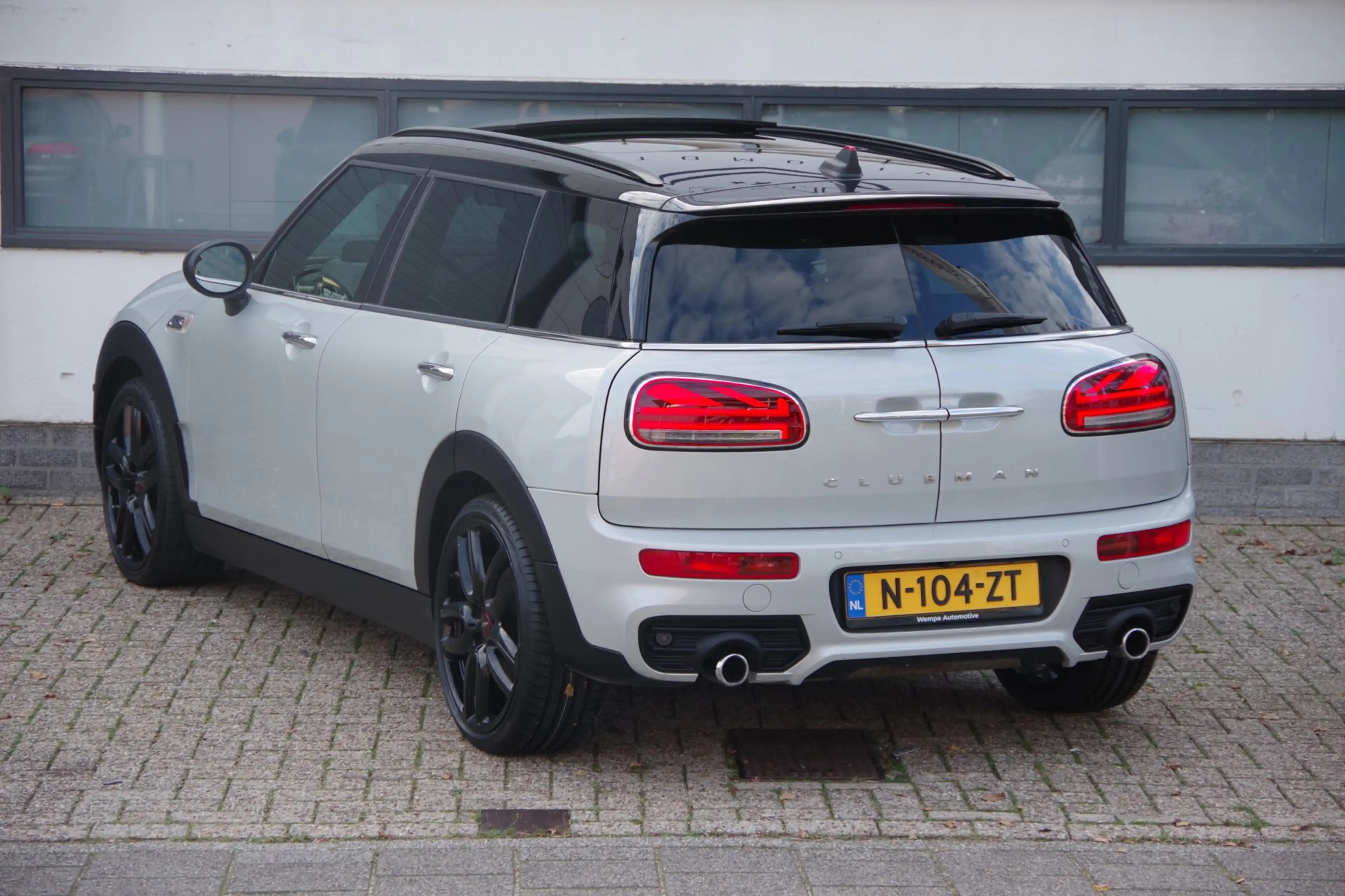 MINI Cooper S Clubman 2.0 Chili Serious Business JCW Pakket — photo 5